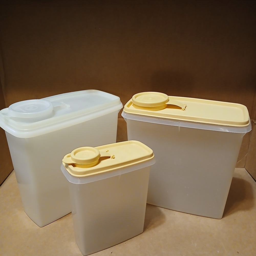 Vintage Tupperware Cereal Keeper Ingredient Container Set of 3 with Lids Clear
